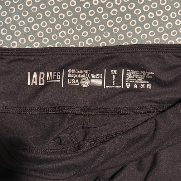 IAB black spandex - Picture 3 of 3